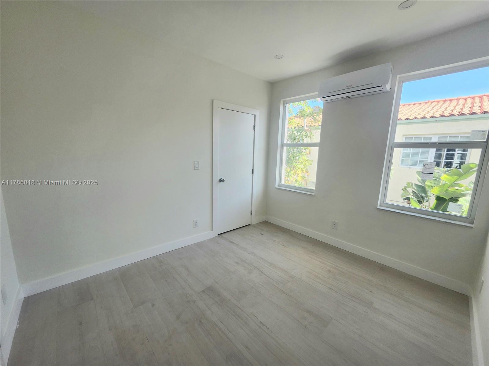 1507 Meridian Ave # 3