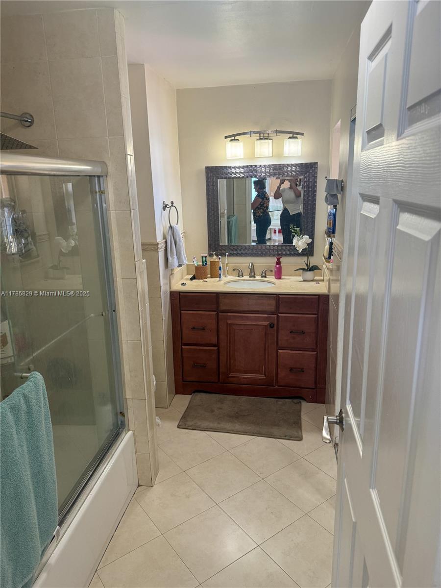 11960 SW 210th St # 11960