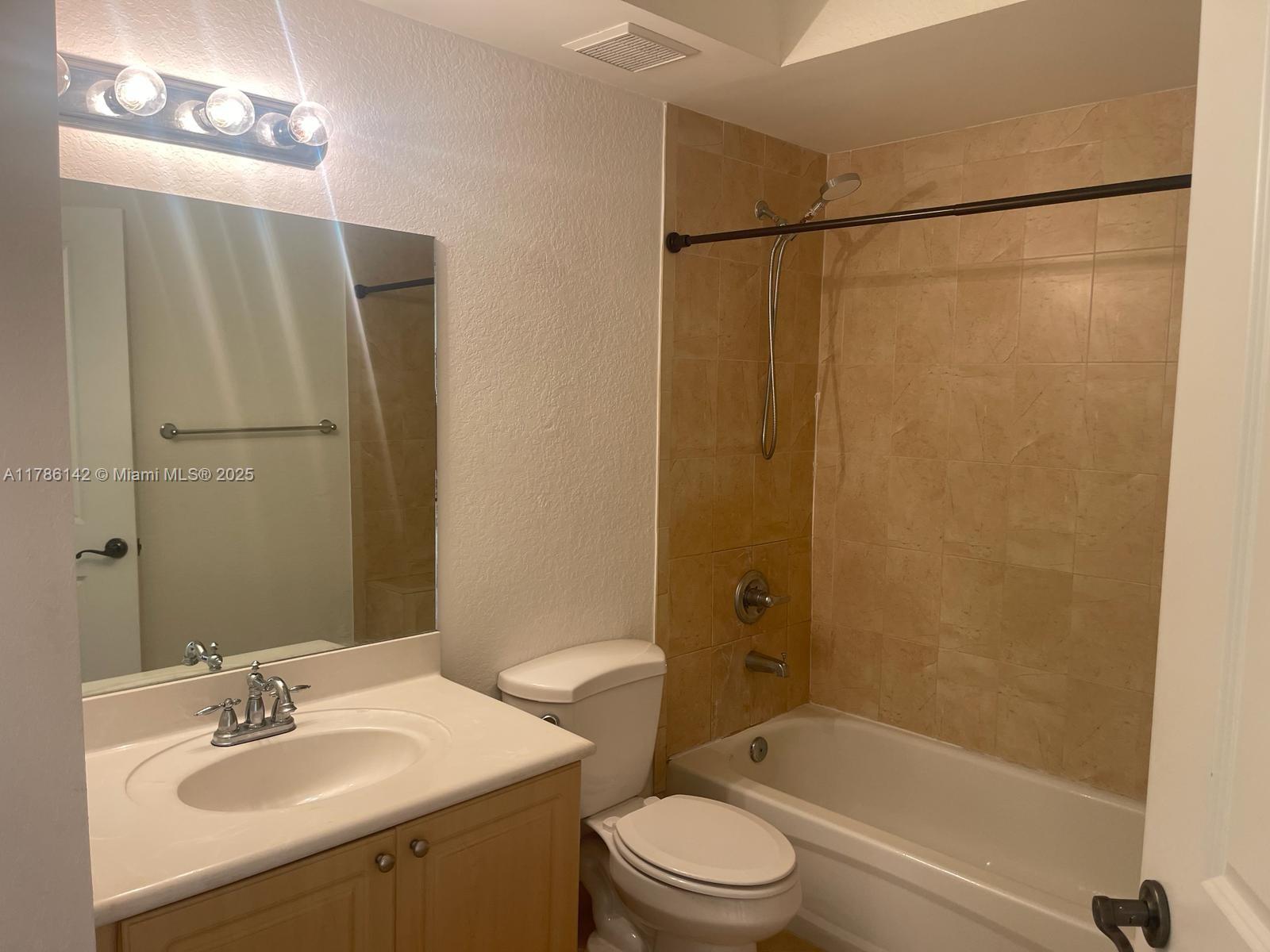 2301 SW 27 AV # 1506