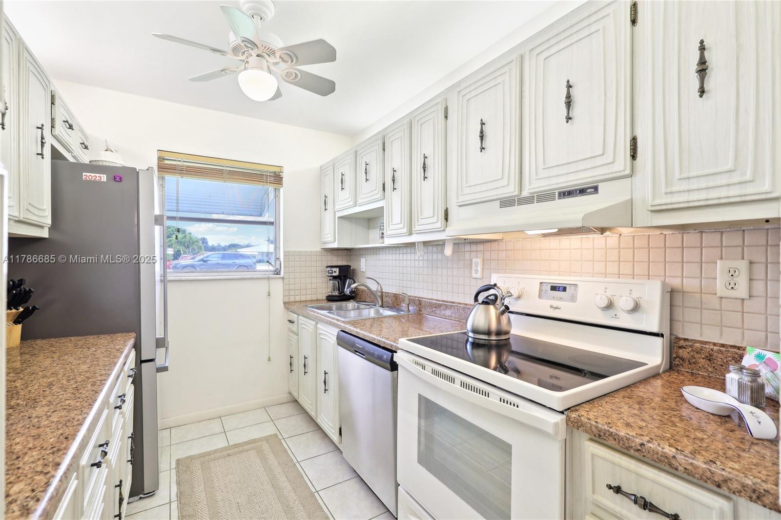 417 High Point Blvd # B