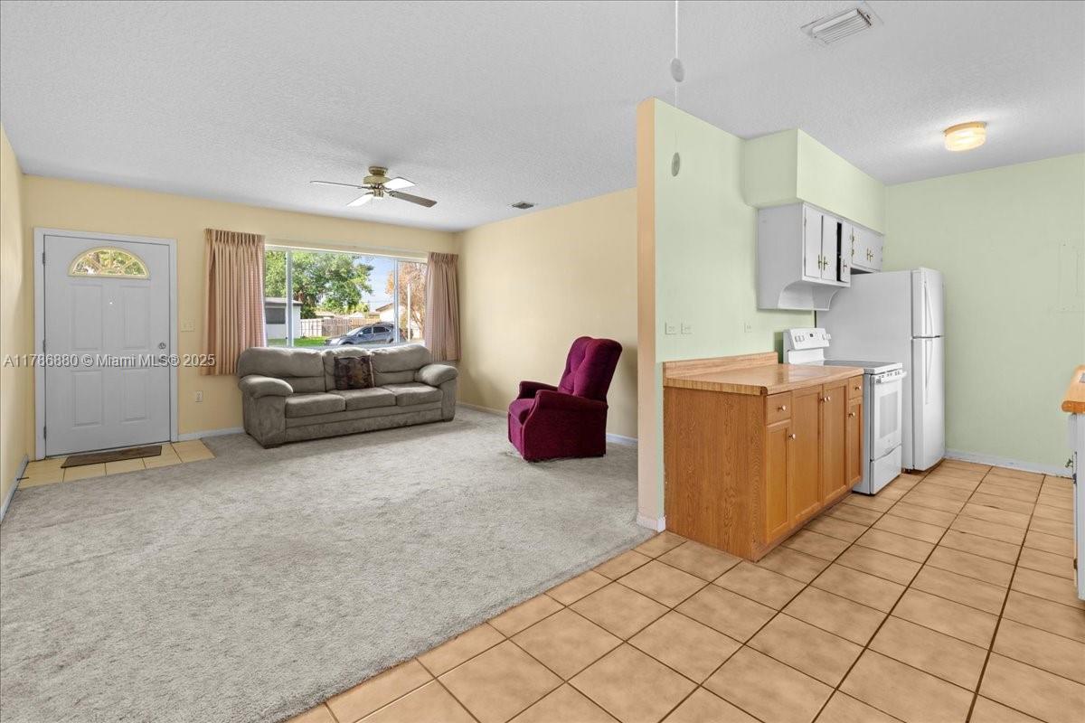 1770 NW 9th St