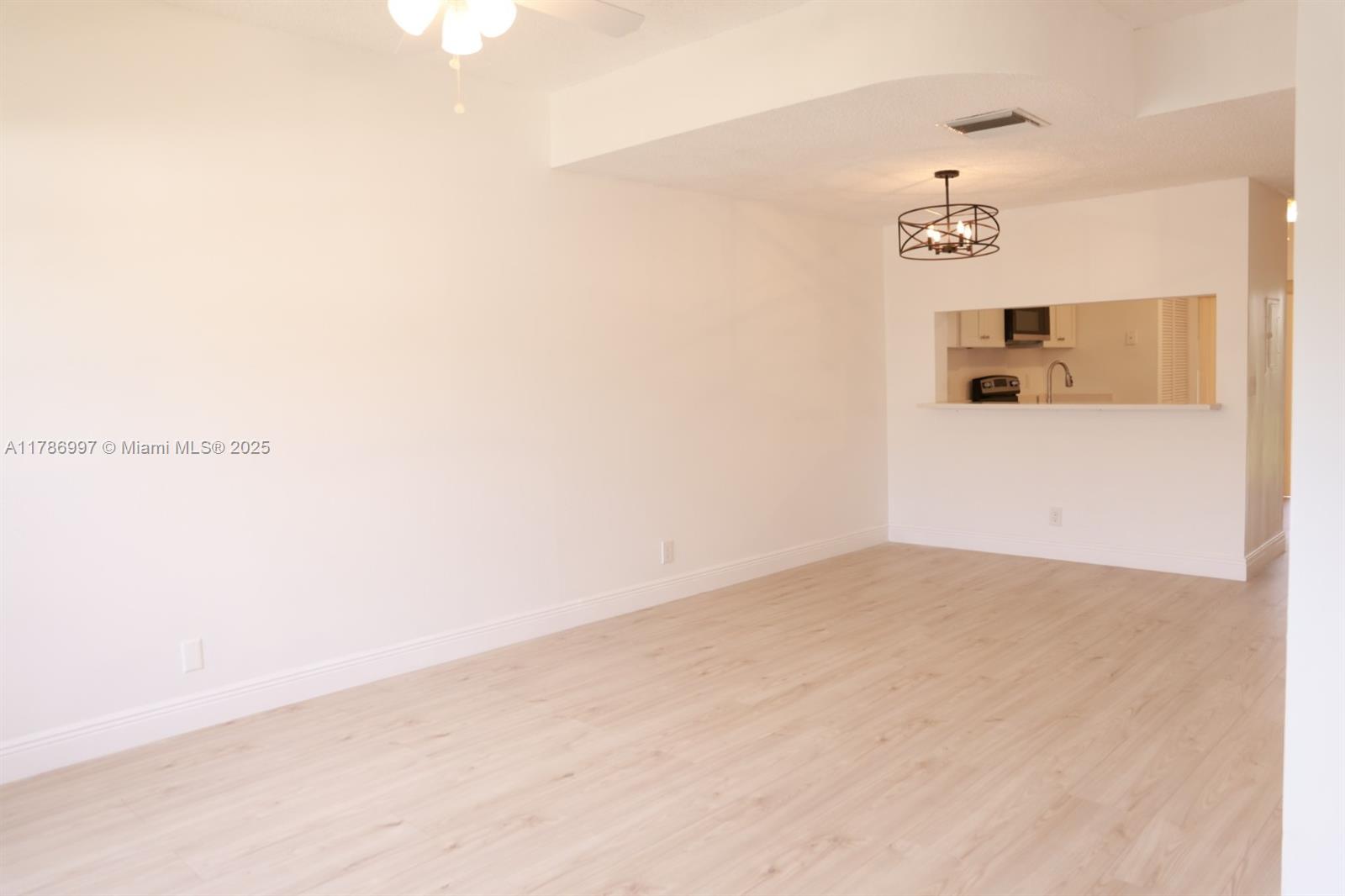 16686 Hemingway Dr # 16686