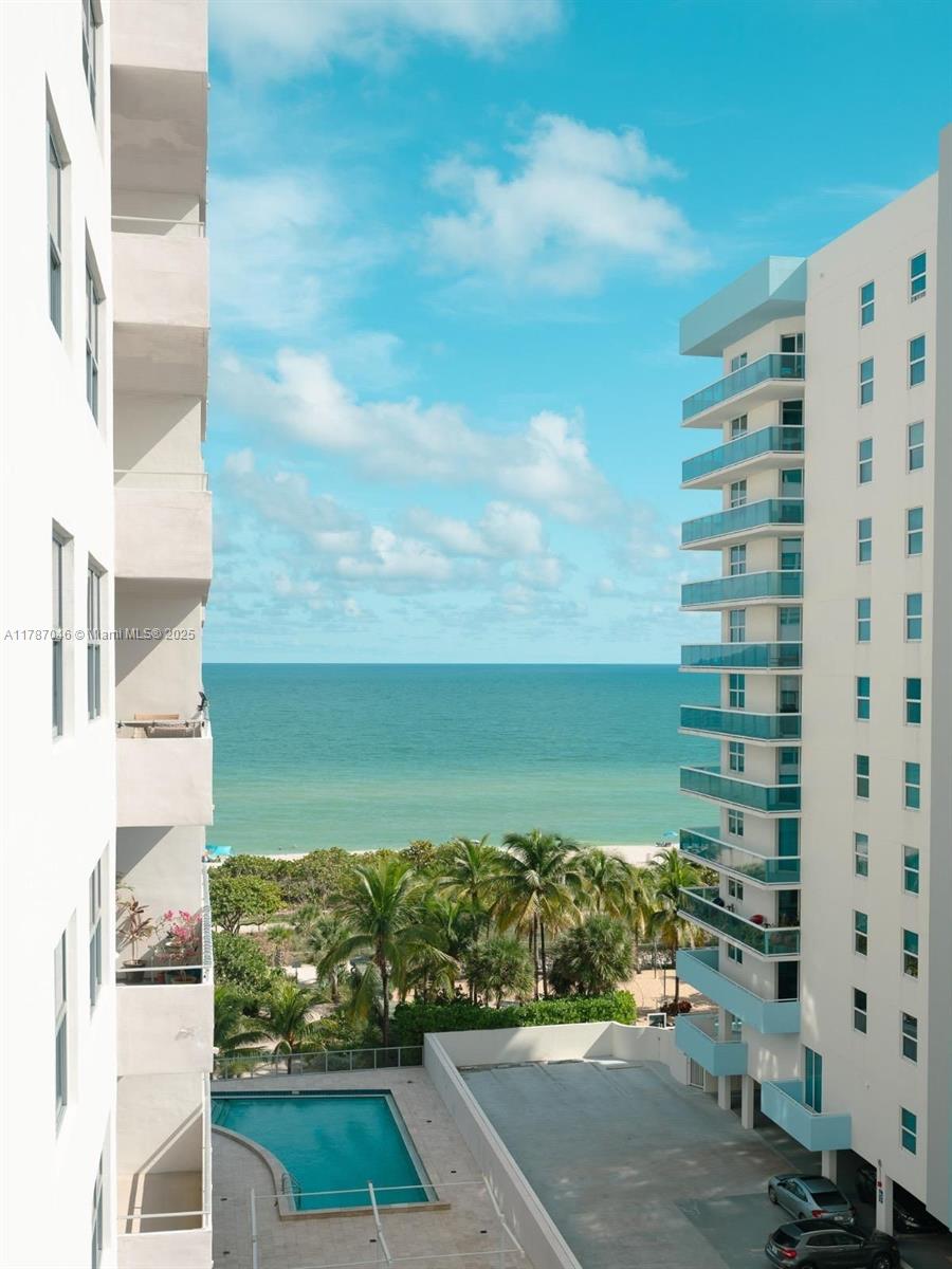 9225 Collins Ave # 812