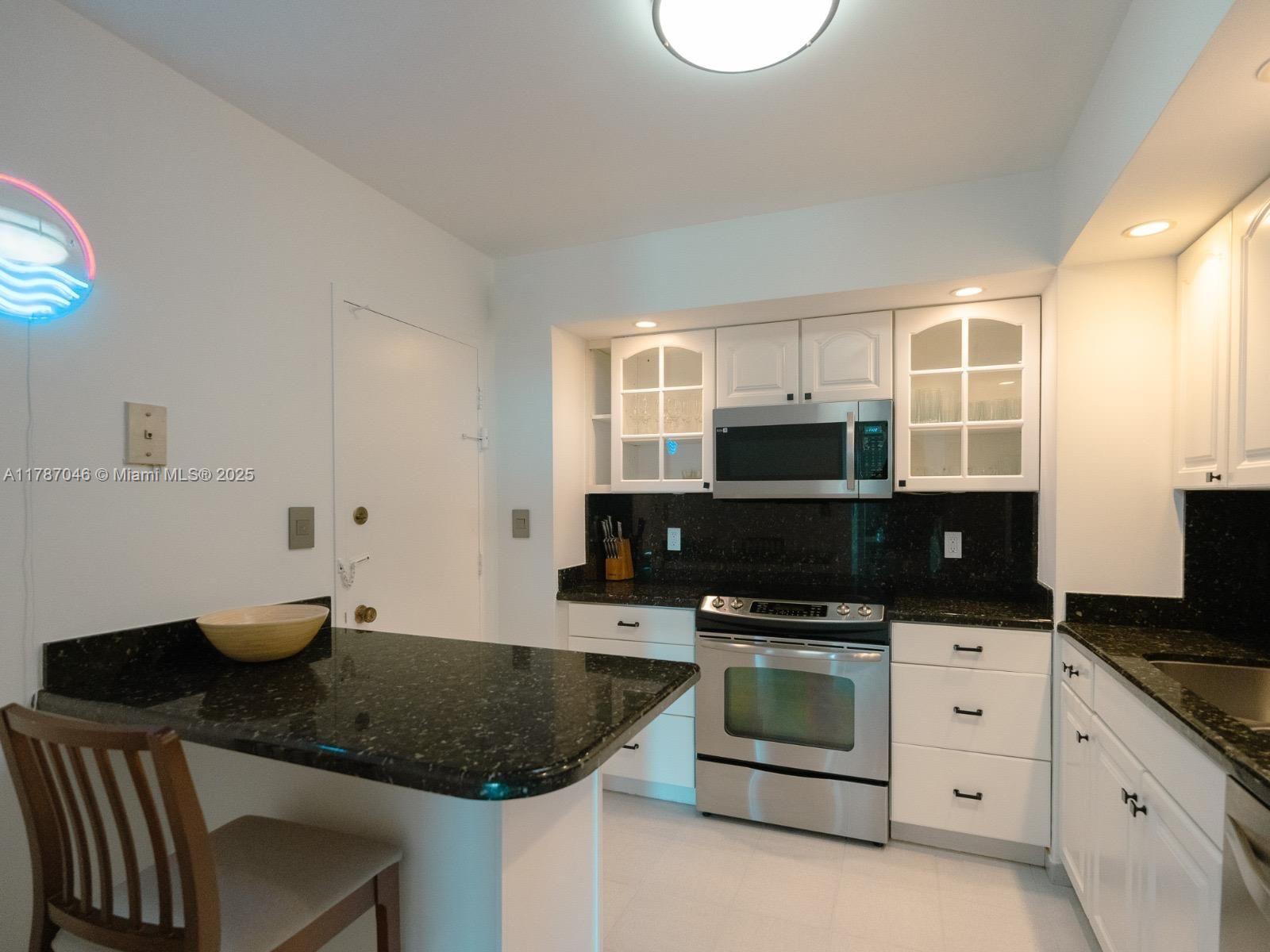 9225 Collins Ave # 812