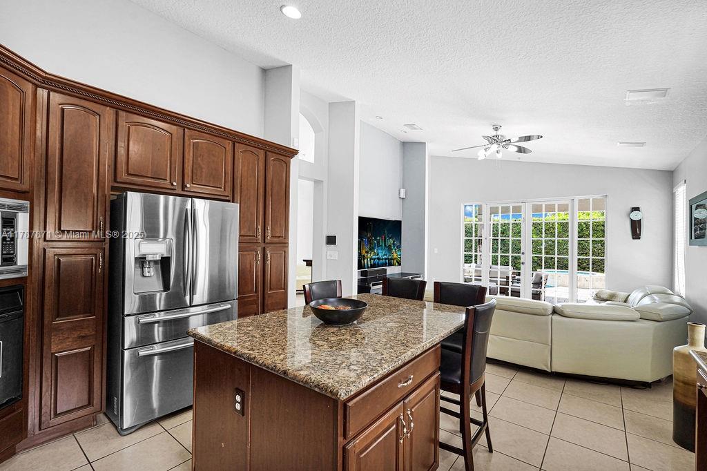 9980 NW 26th St