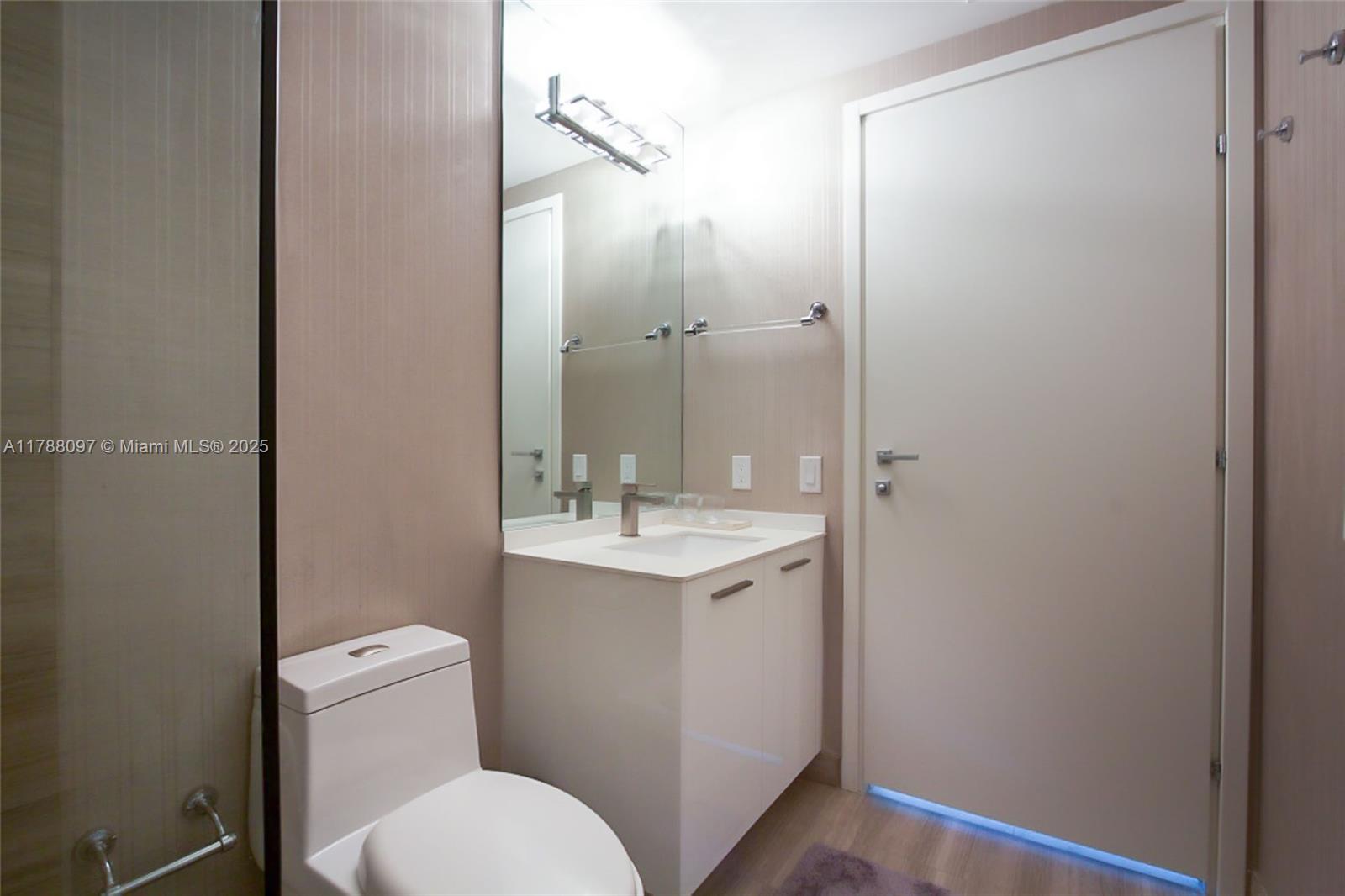 1300 Brickell Bay Dr # 3102