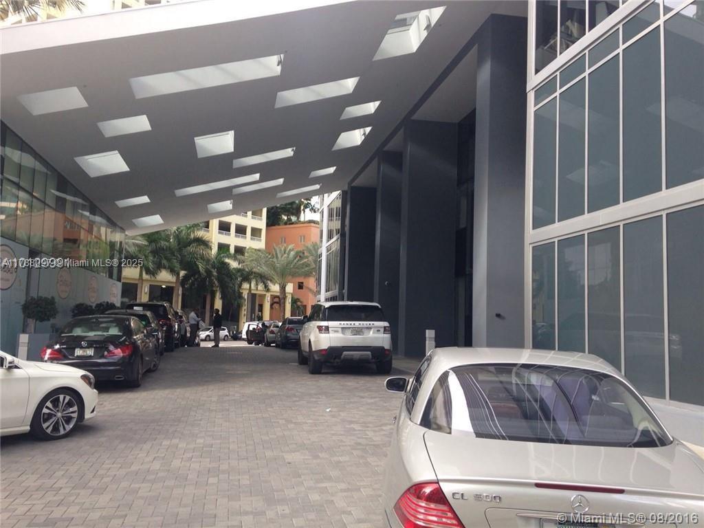 1300 Brickell Bay Dr # 3102