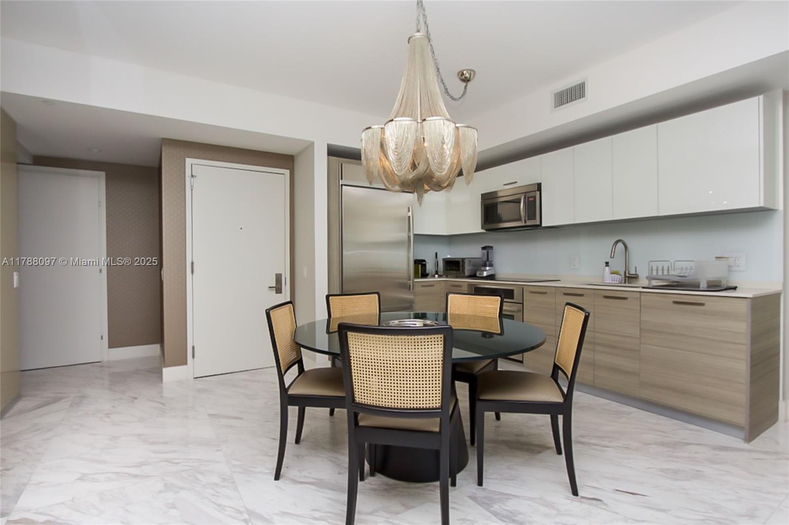 1300 Brickell Bay Dr # 3102
