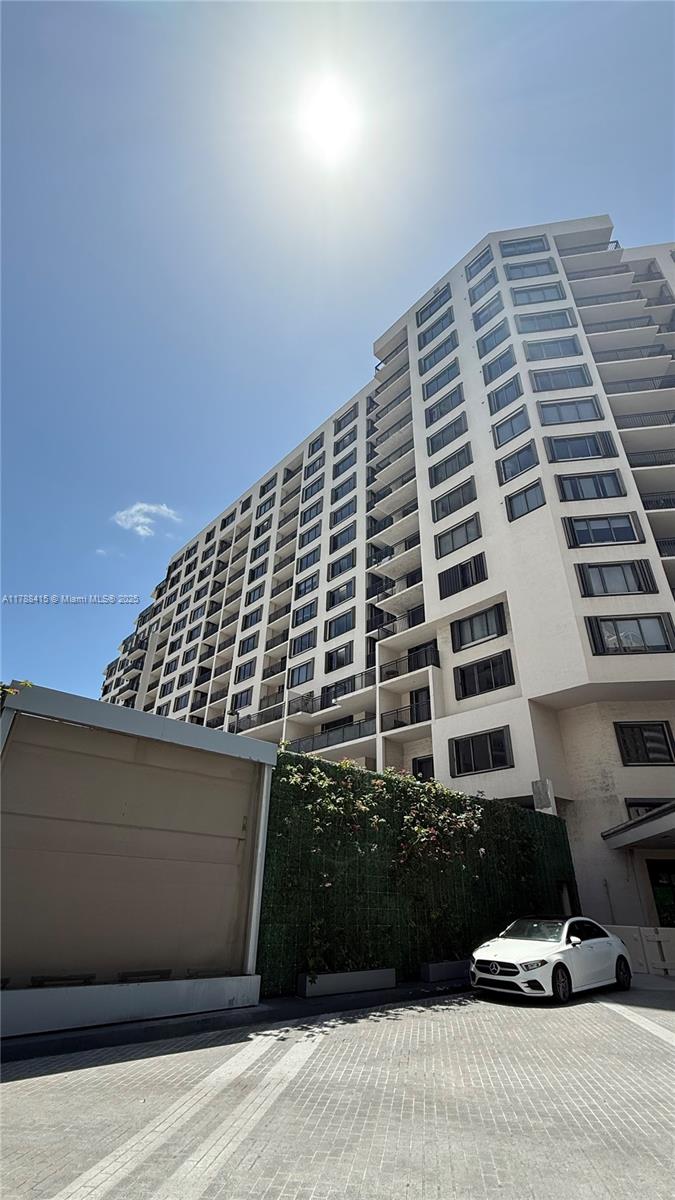 540 Brickell Key Dr # 1124