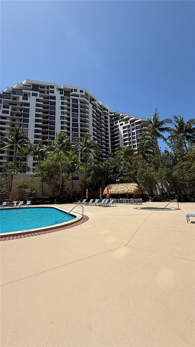 540 Brickell Key Dr # 1124