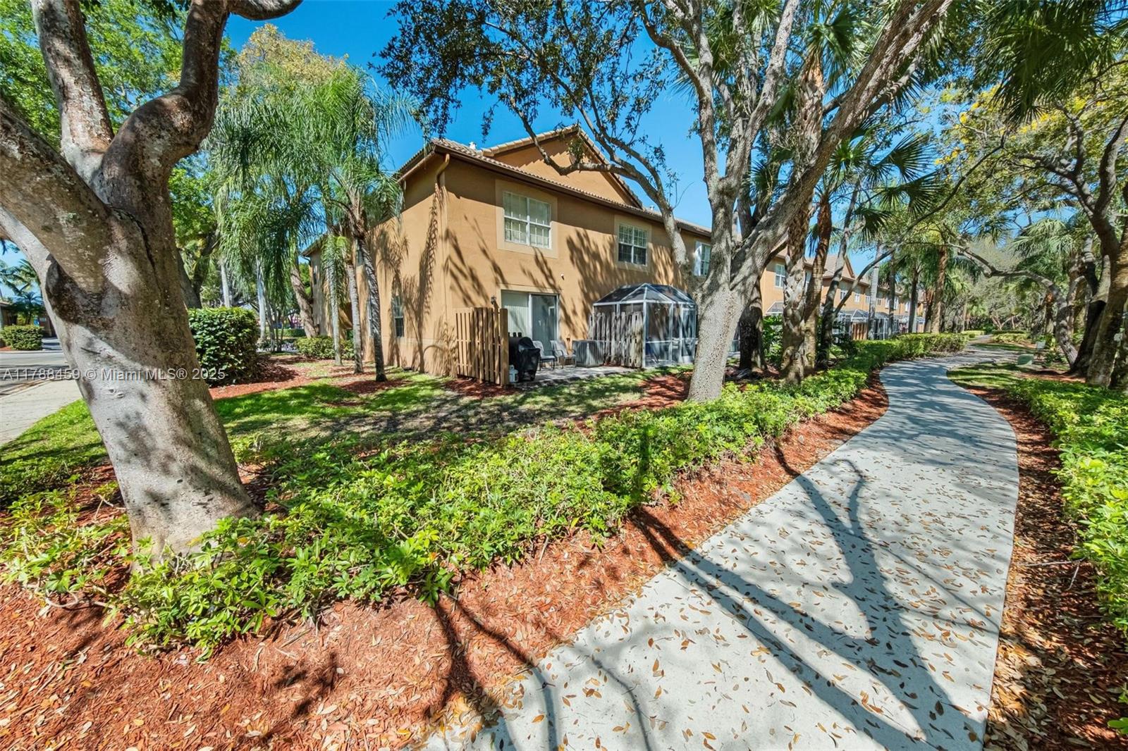 1524 Coronado Rd # 35 Unit: 5-35
