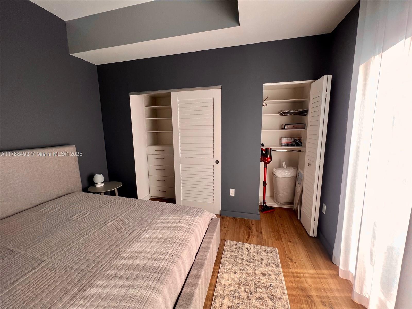 151 SE 1st St # 810