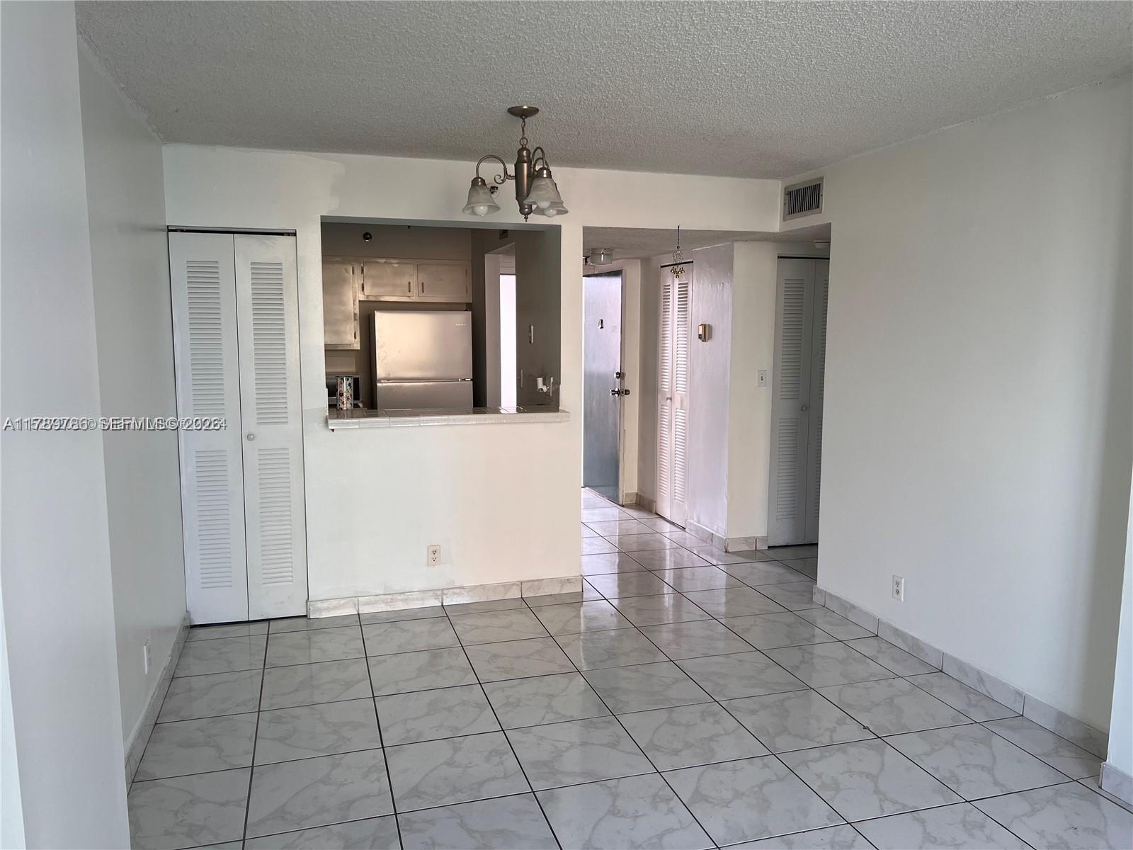 546 SW 1st St # 611