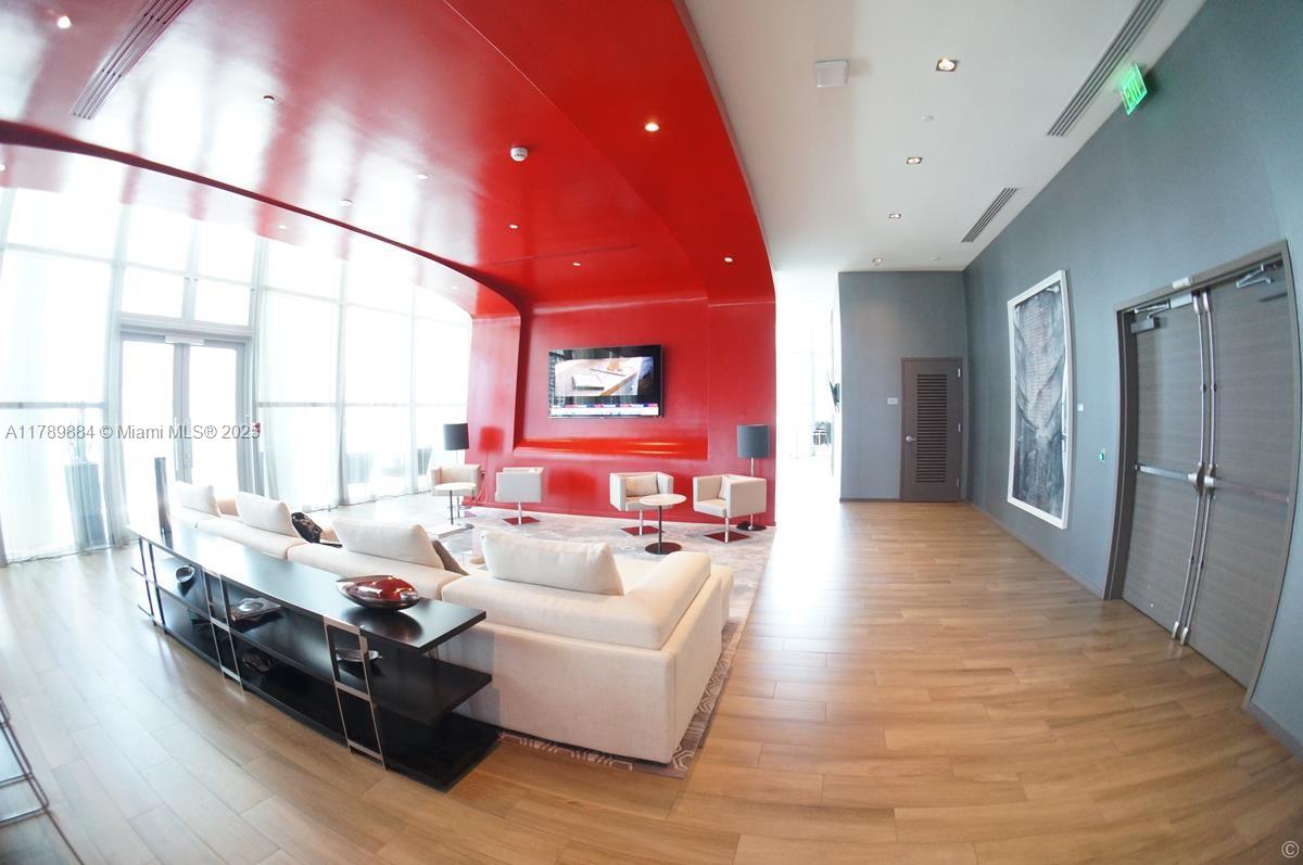 1100 S Miami Ave Unit: 1405
