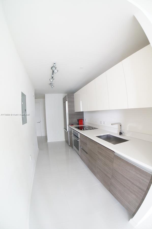 1100 S Miami Ave Unit: 1405