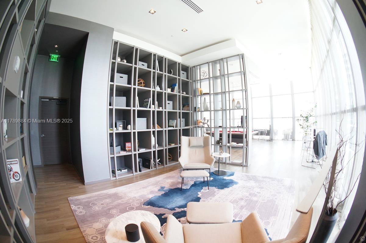 1100 S Miami Ave Unit: 1405