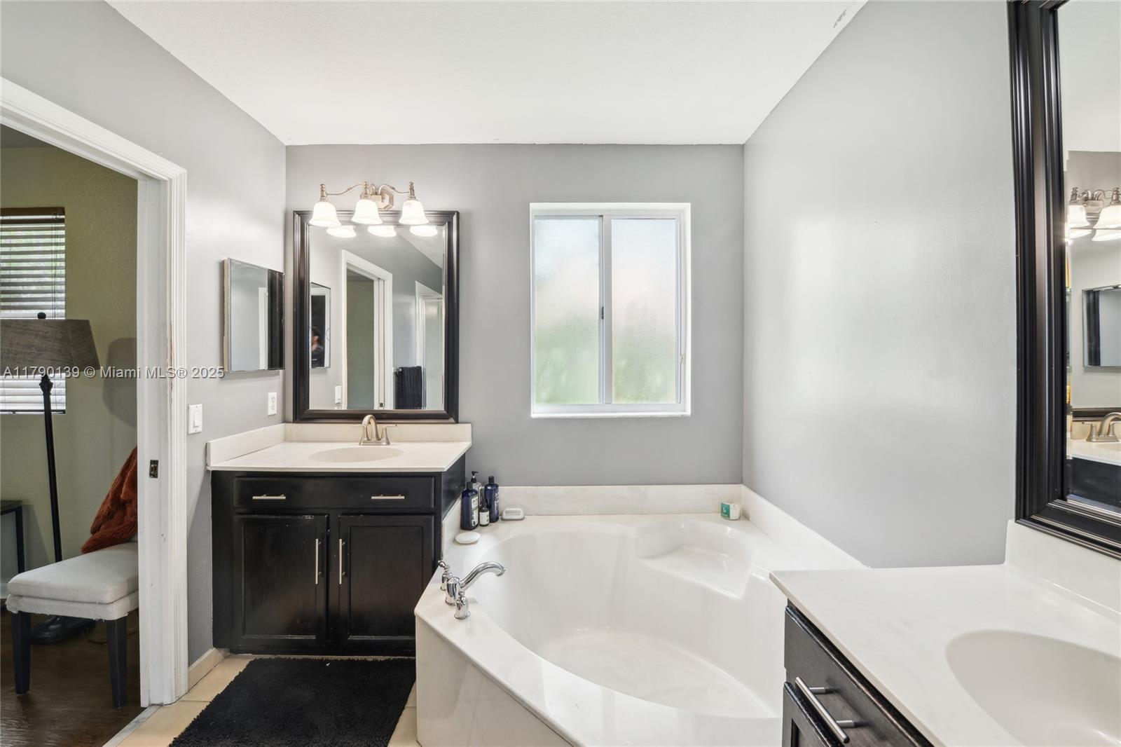 21421 NW 13th ct APT 211