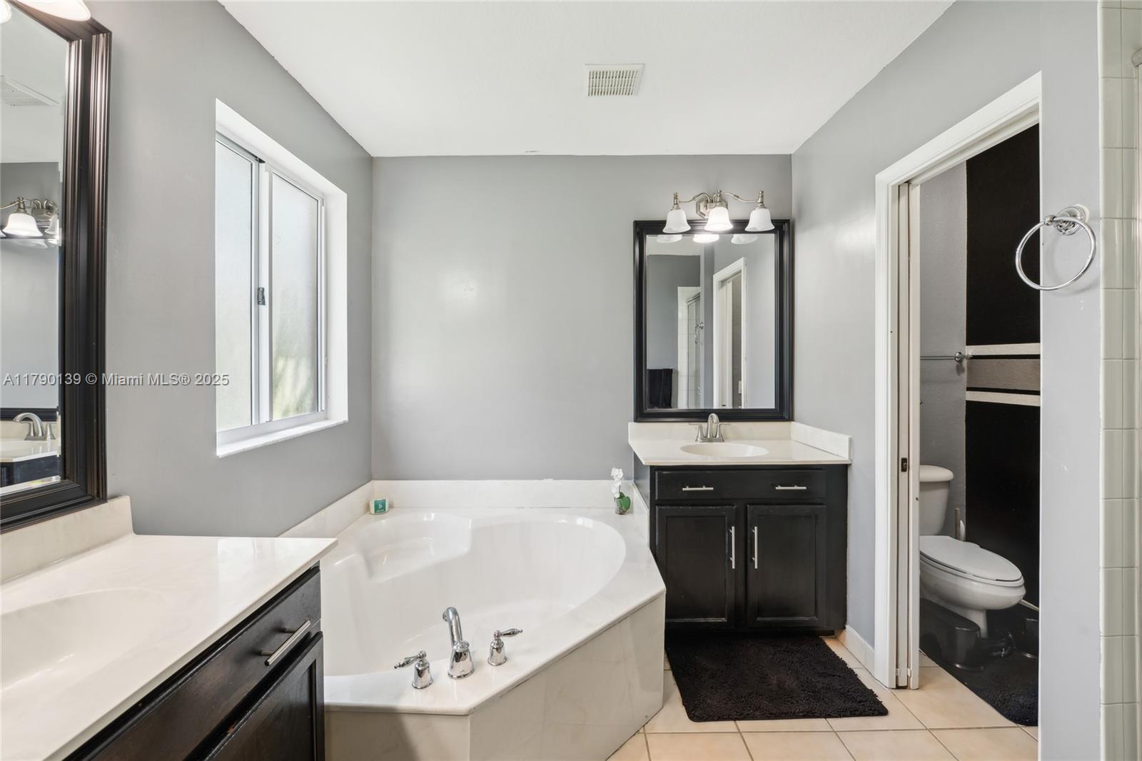 21421 NW 13th ct APT 211