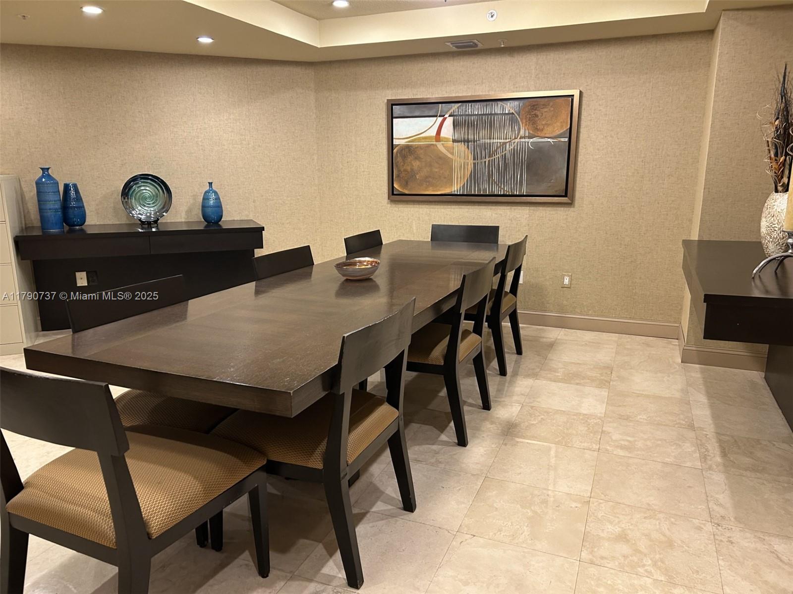 3590 Coral Way # 505