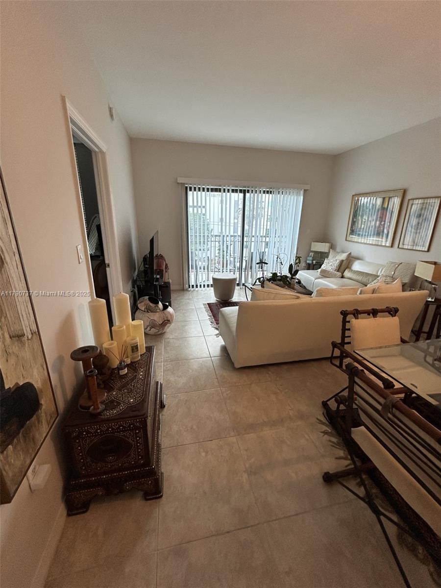3590 Coral Way # 505