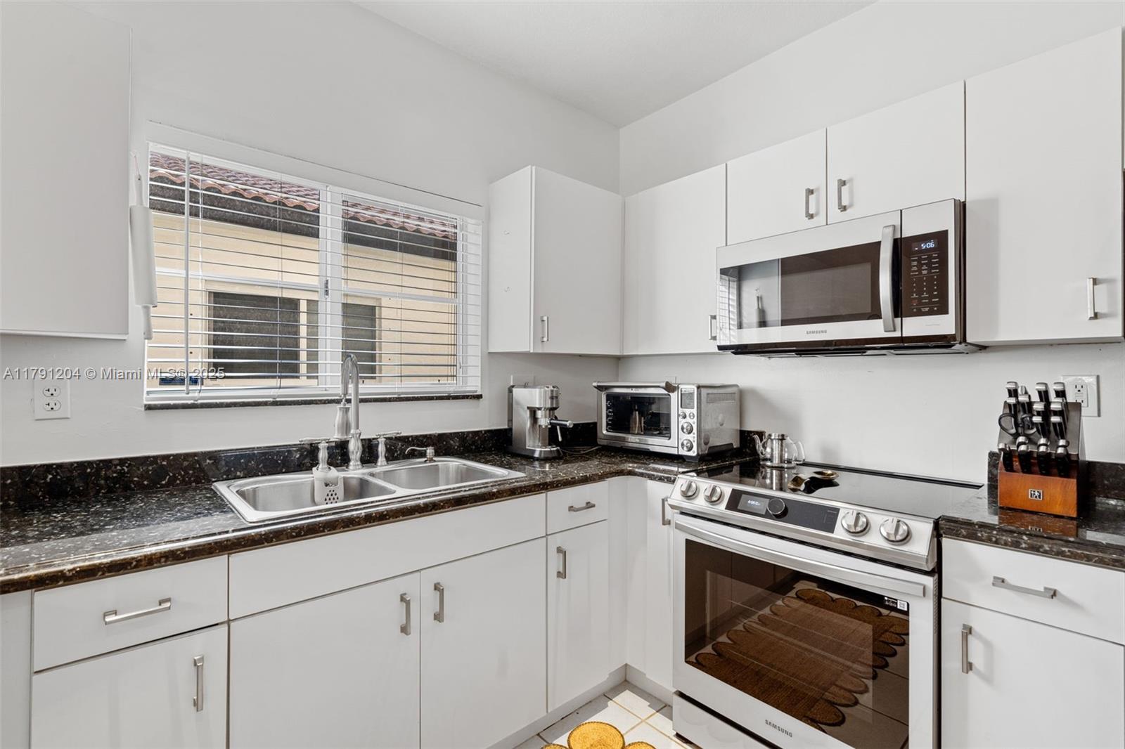 2609 NE 42nd Ave # 2609