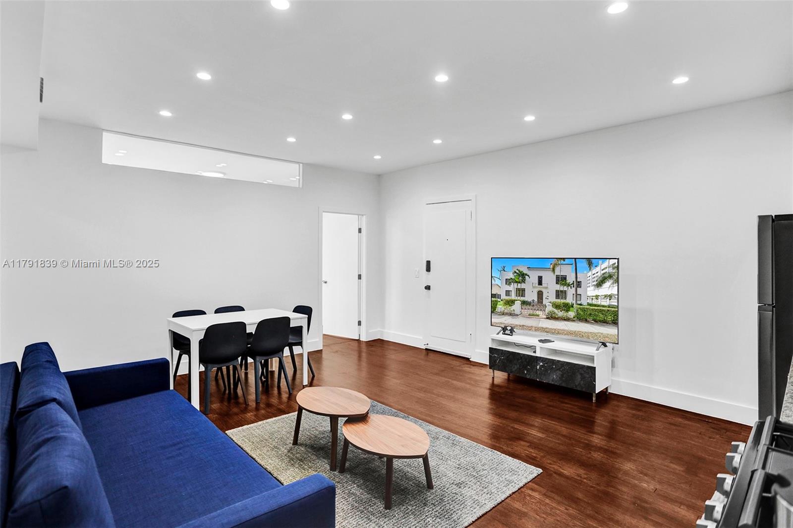 1656 Polk St # 1