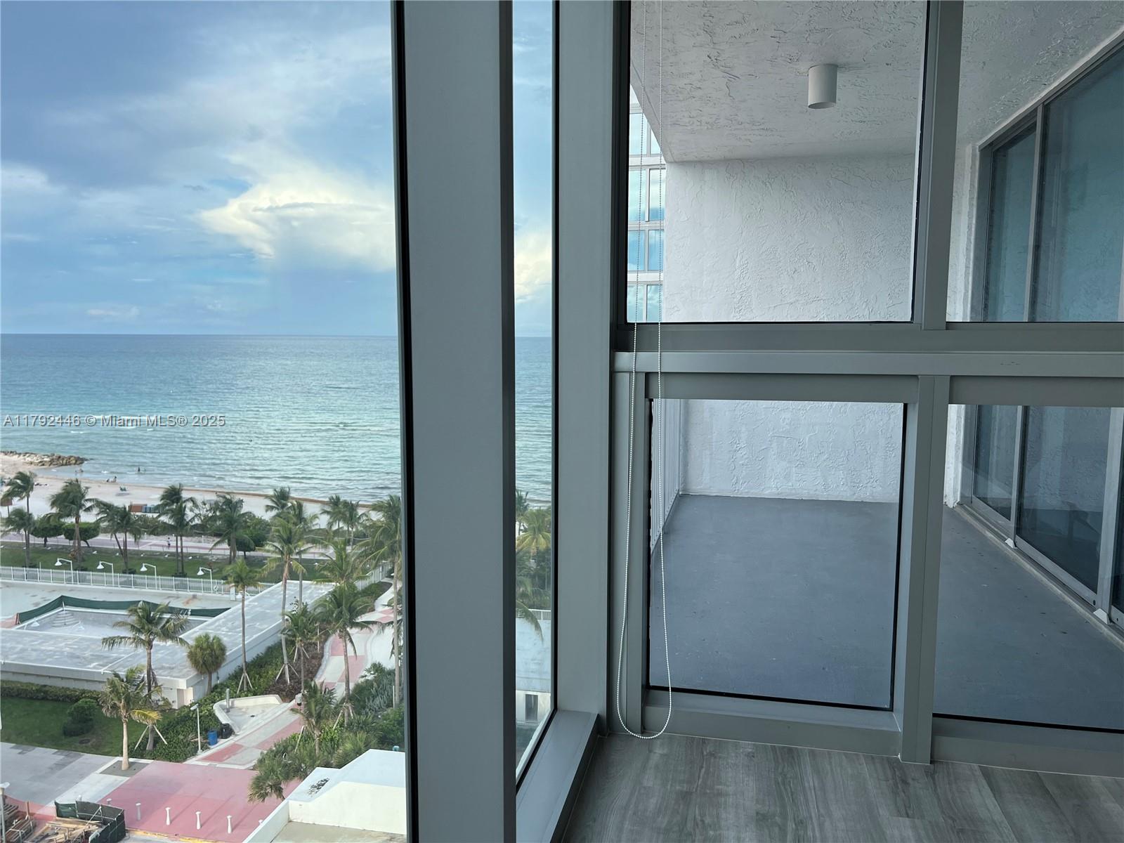 2655 Collins Ave # 1405