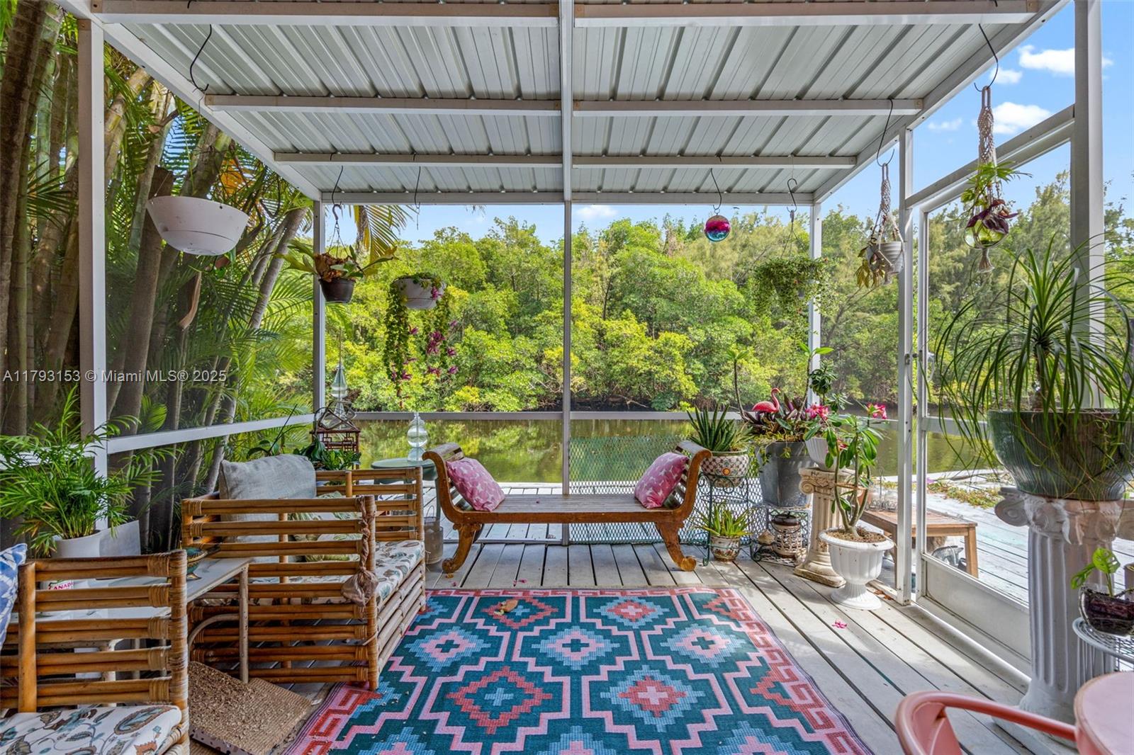 13185 Emerald Dr