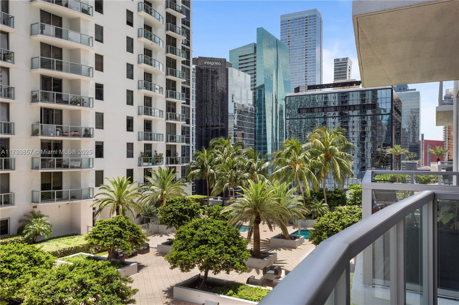 1050 Brickell Ave # 1506