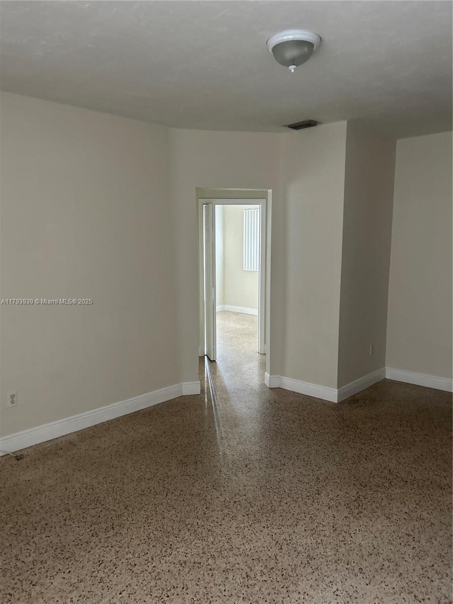 1121 NW 34th Ave # 1123