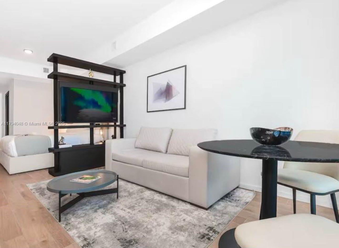 398 NE 5th St # 4602