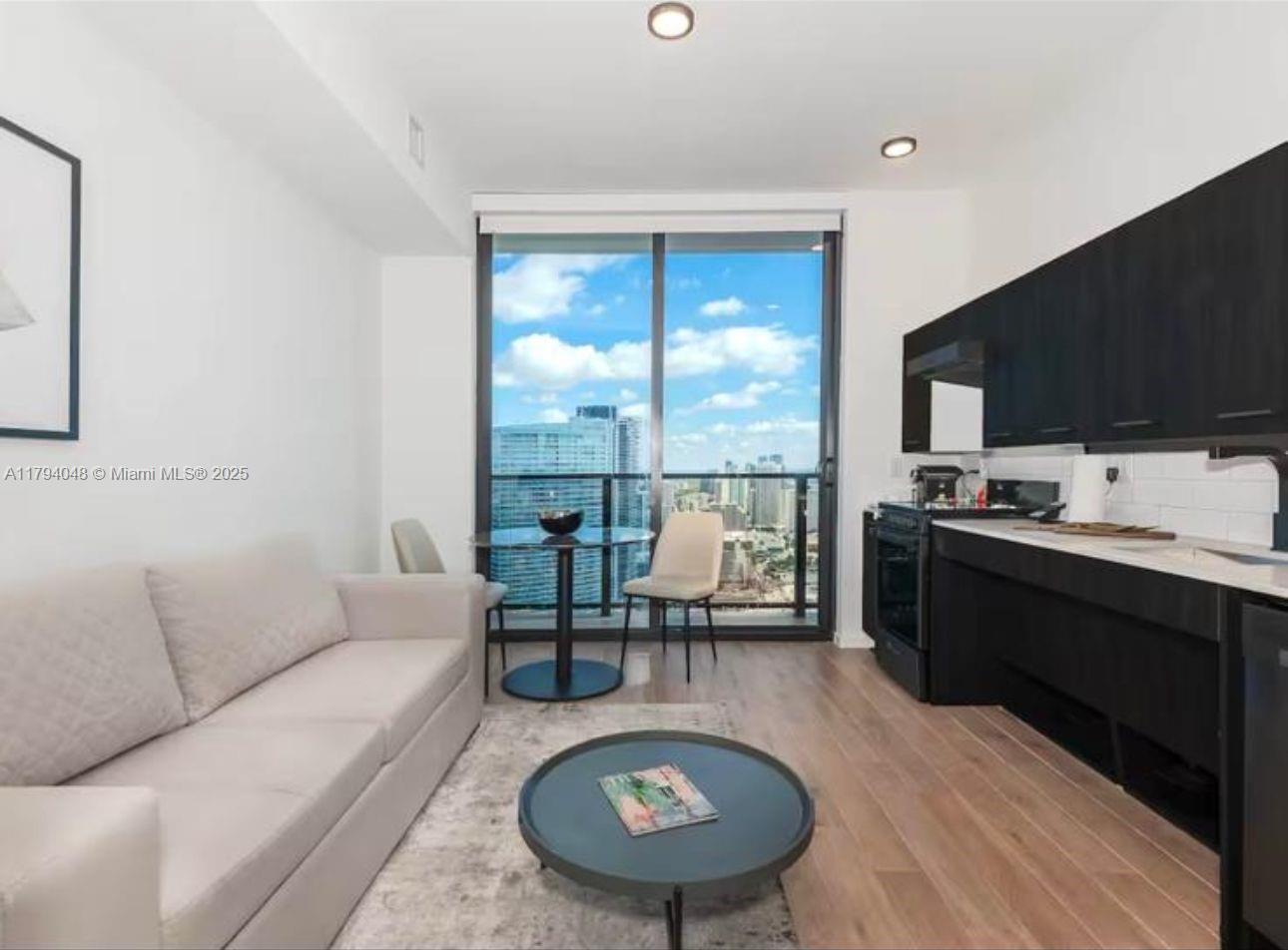 398 NE 5th St # 4602