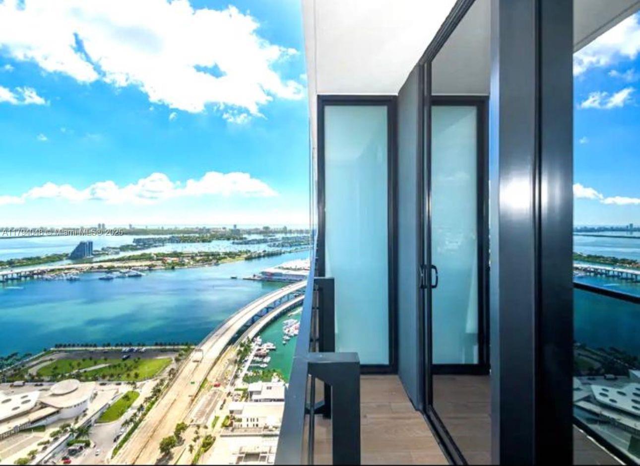 398 NE 5th St # 4602