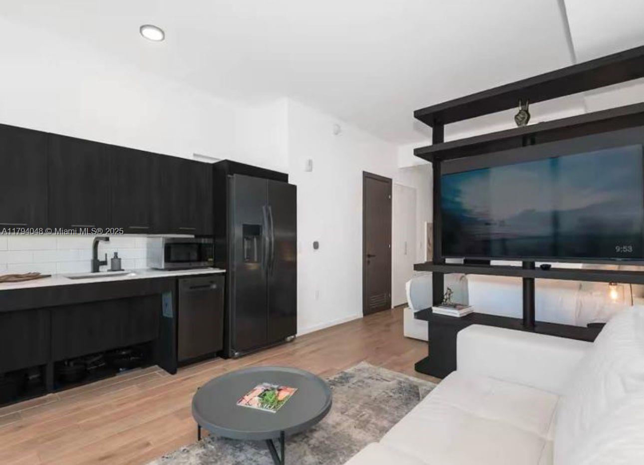 398 NE 5th St # 4602