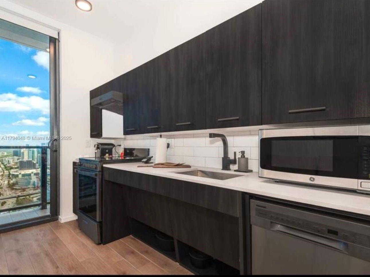 398 NE 5th St # 4602