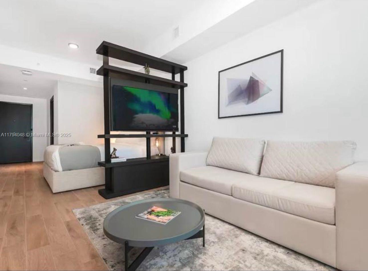 398 NE 5th St # 4602