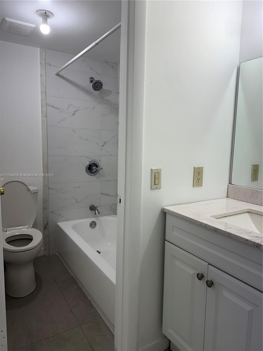 8897 Fontainebleau Blvd # 311