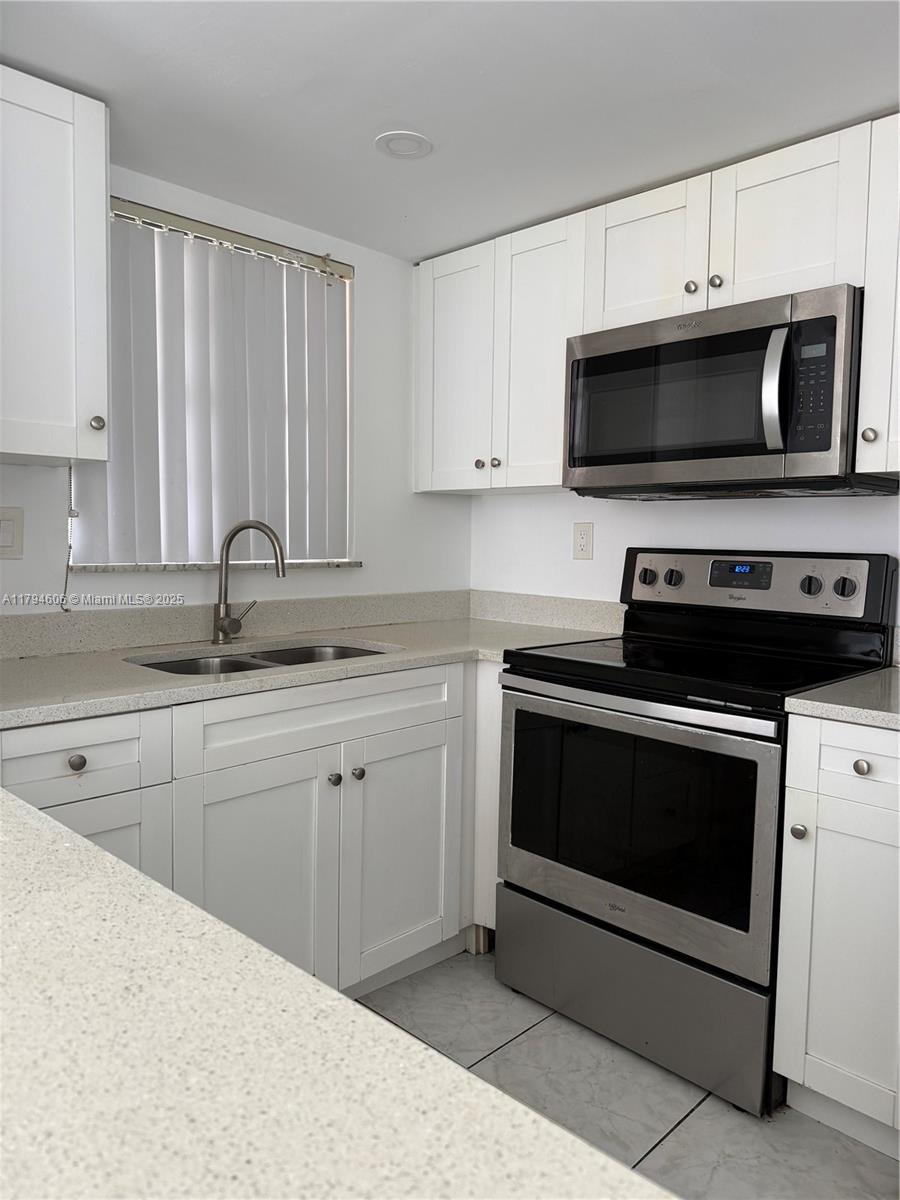 8897 Fontainebleau Blvd # 311