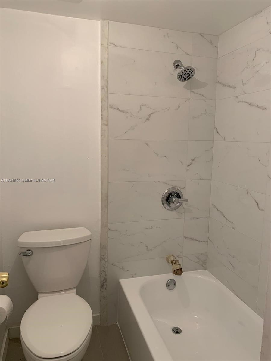 8897 Fontainebleau Blvd # 311