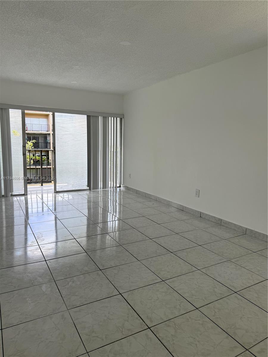 8897 Fontainebleau Blvd # 311