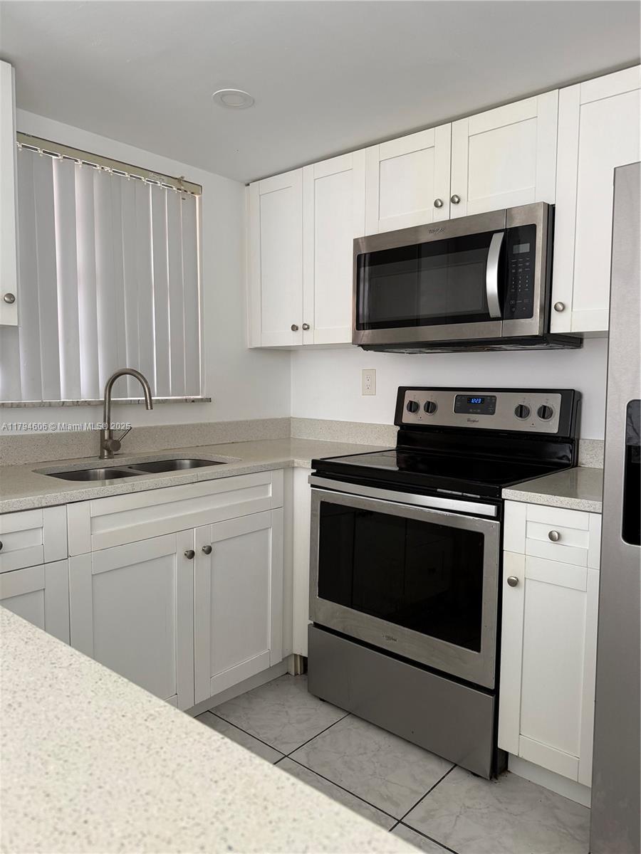 8897 Fontainebleau Blvd # 311