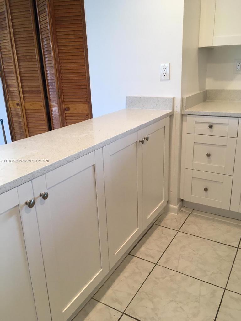 8897 Fontainebleau Blvd # 311