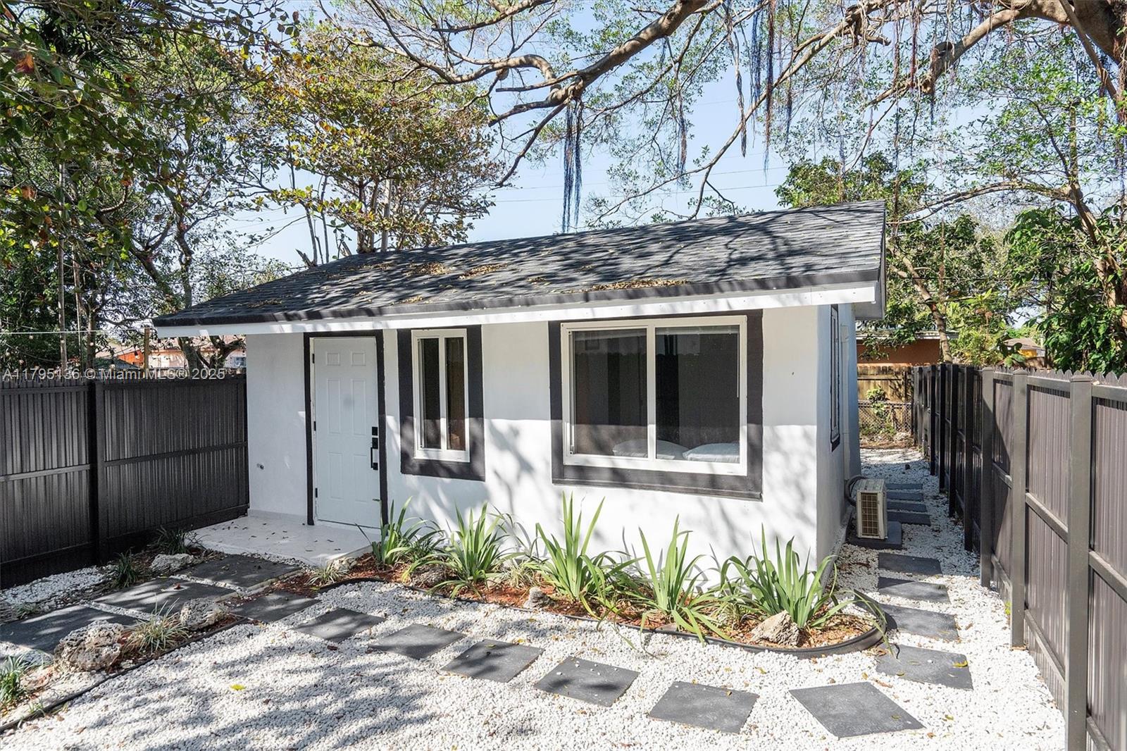 1045 NW 55th Terrace