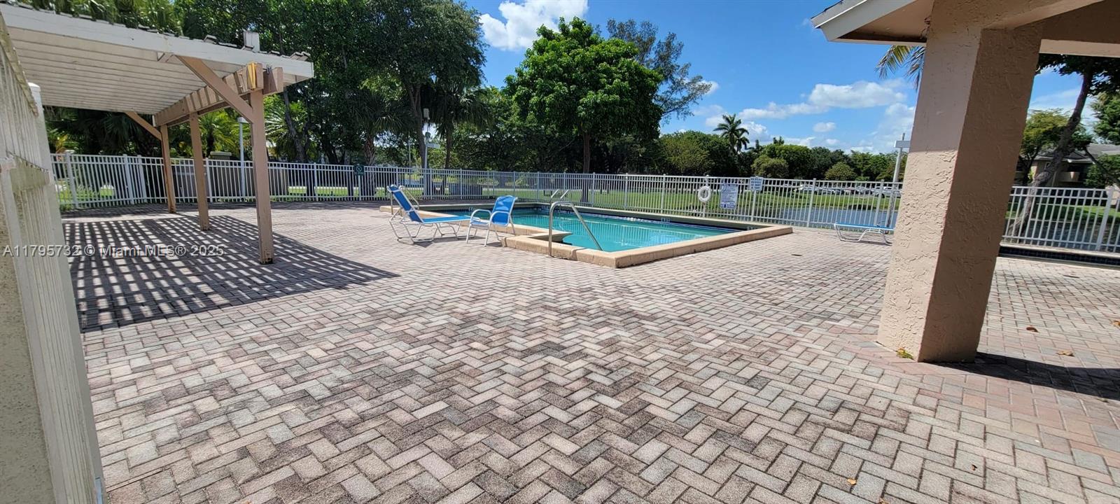 2121 NW 96th Ter # 14H