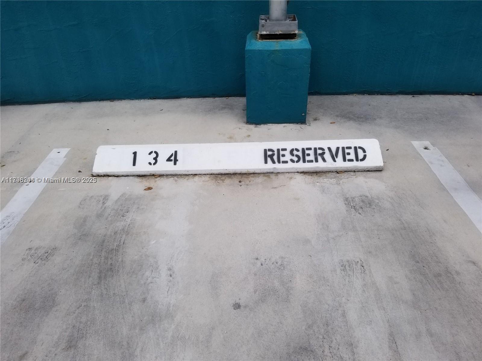 1700 NW N River Dr # 1009