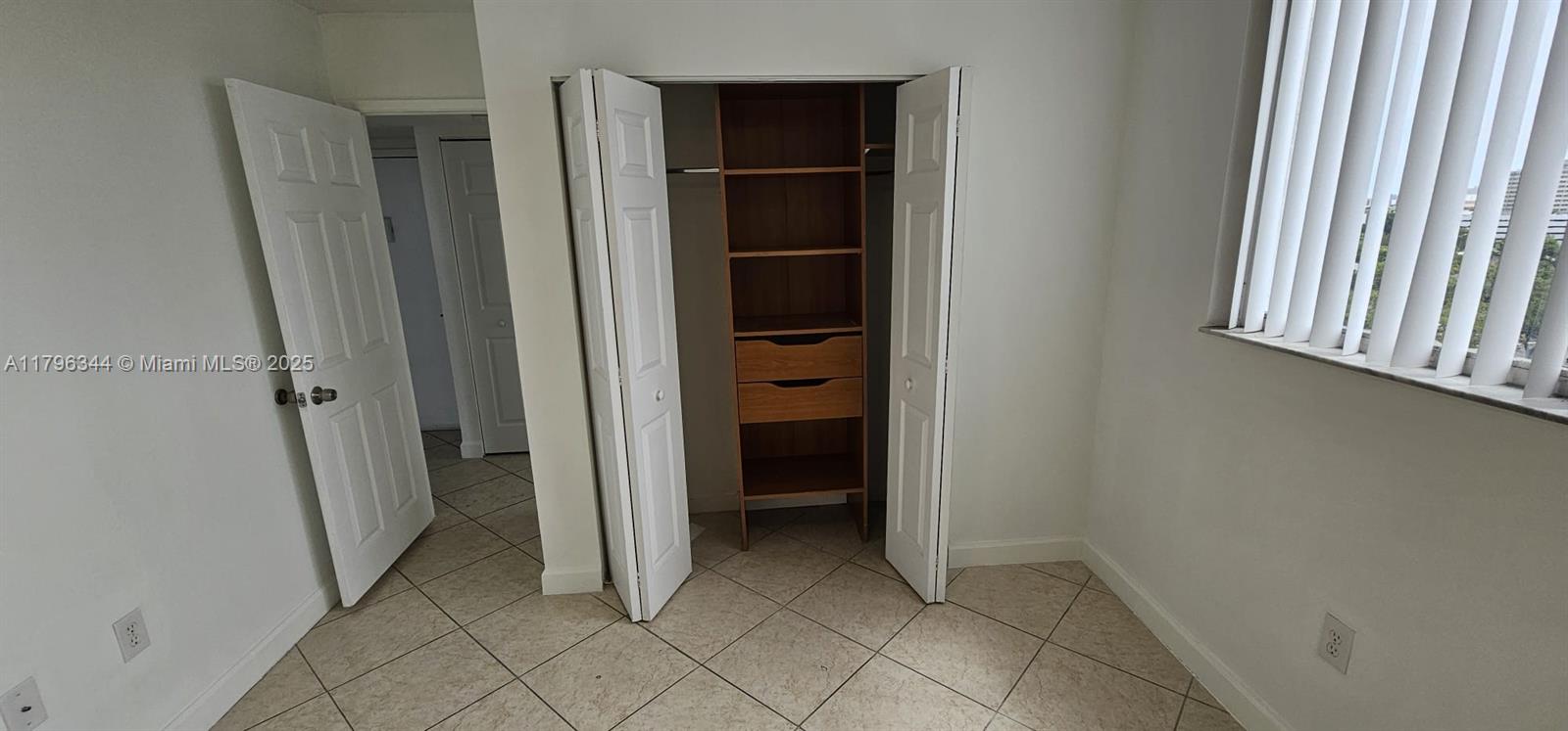 1700 NW N River Dr # 1009