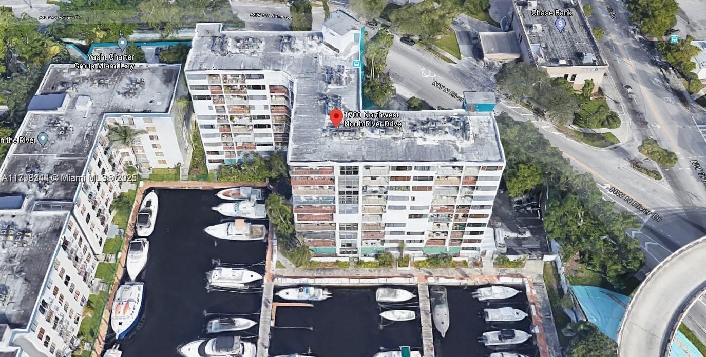 1700 NW N River Dr # 1009