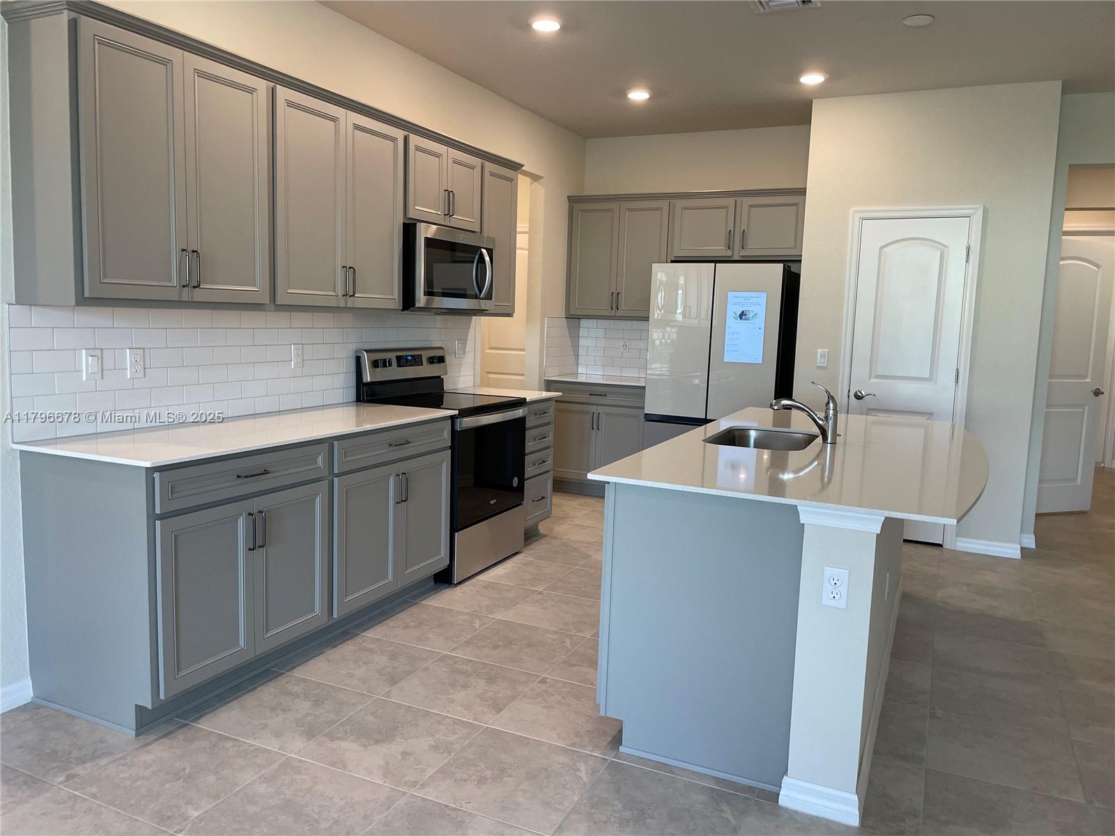 2151 S Appleton Cir S # 2151