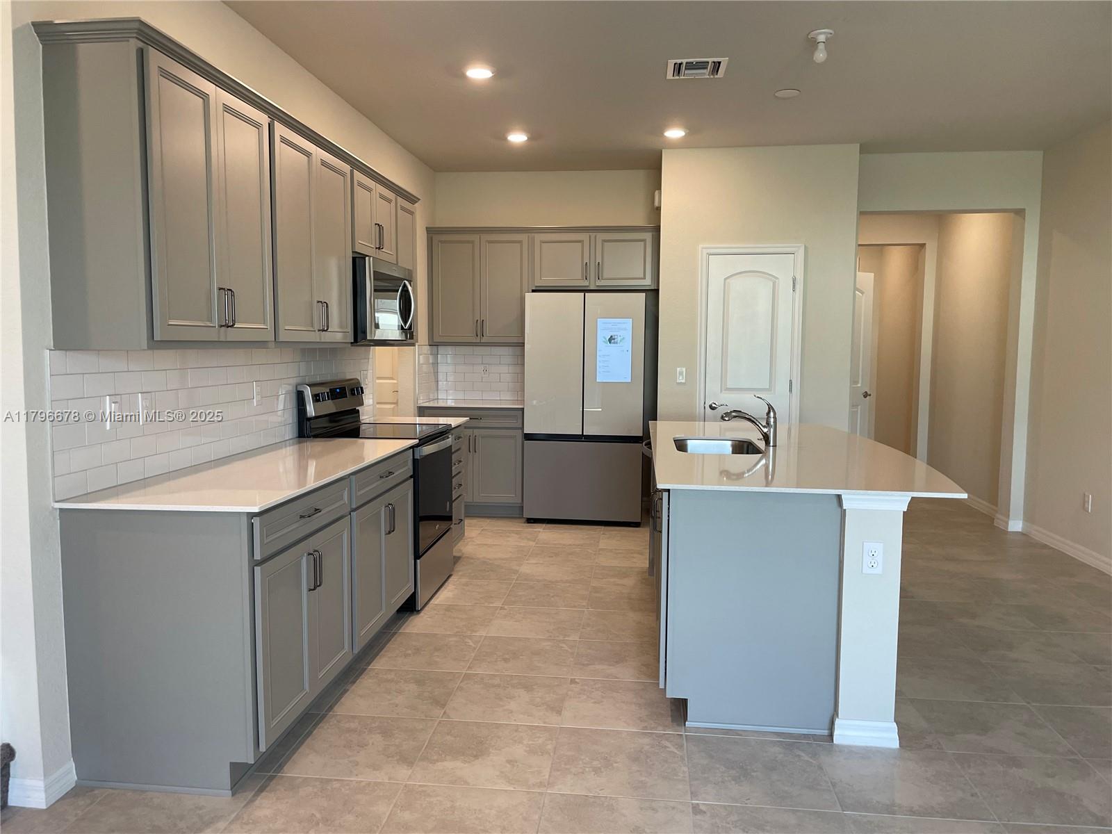 2151 S Appleton Cir S # 2151