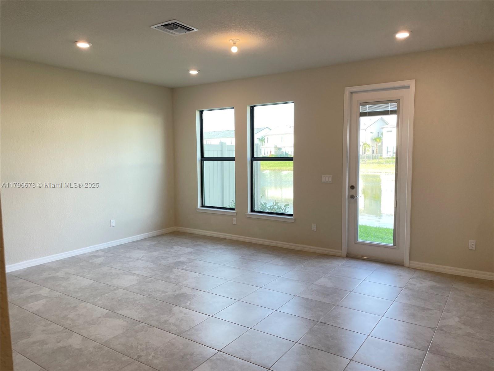 2151 S Appleton Cir S # 2151